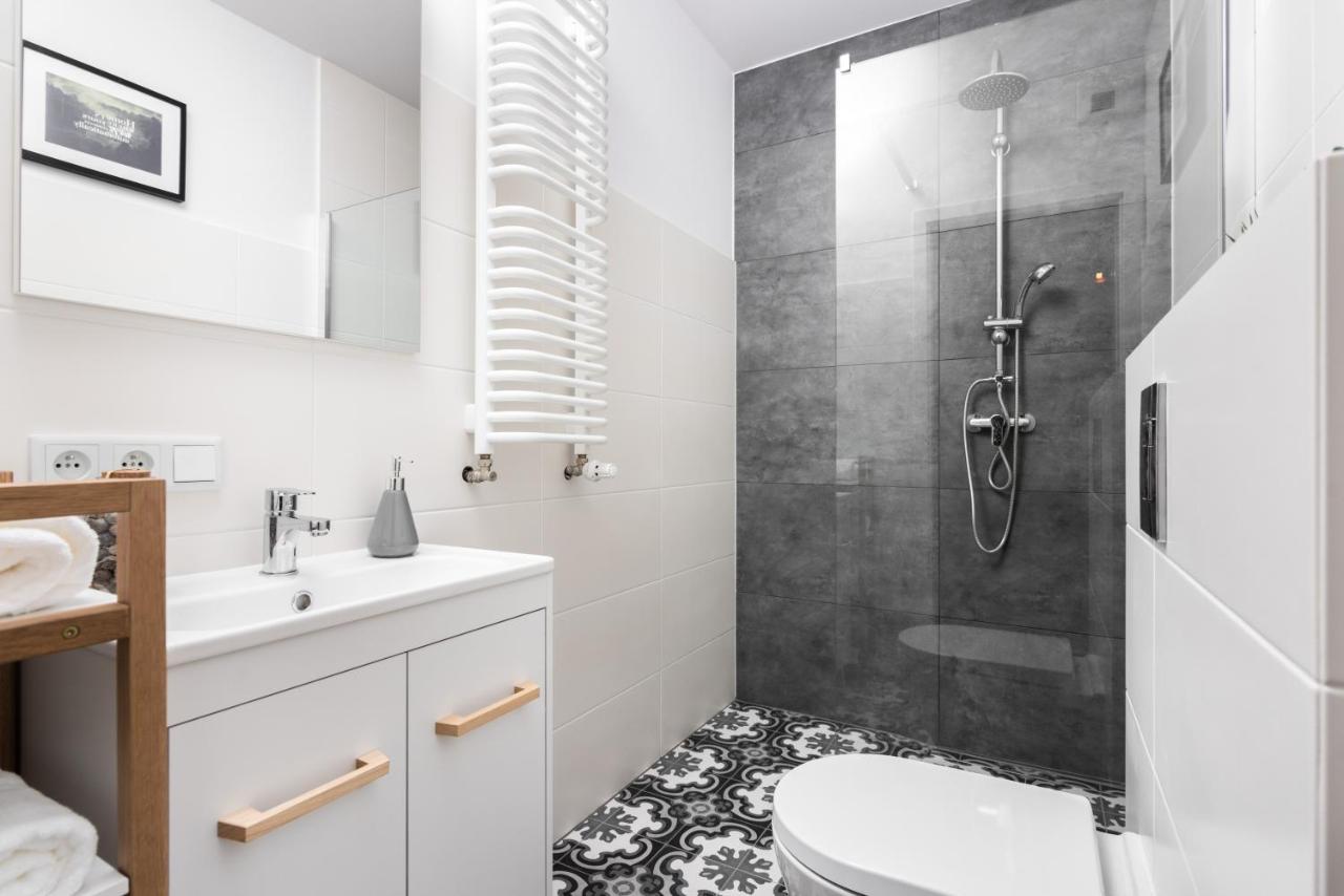 Apartment Slusarska 1